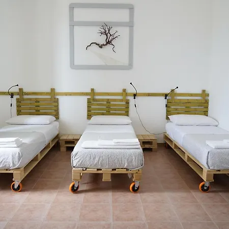 בית הארחה House Sud Est *